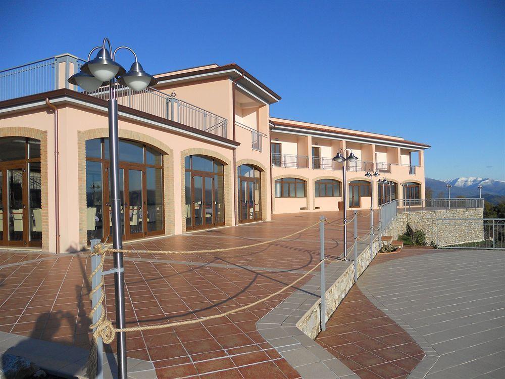 Hotel Caluna Charme San Giovanni a Piro Exterior photo